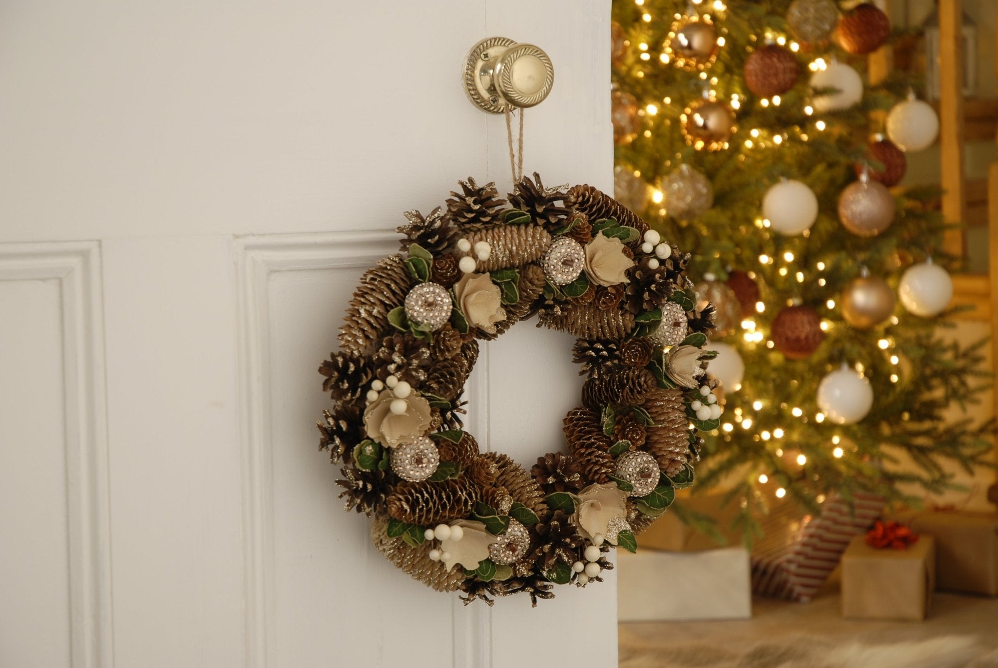 Gold Rose & Pinecone Wreath_Christmas Wreaths