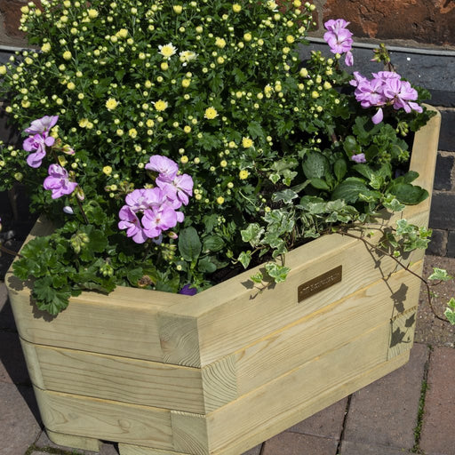 Marberry Corner Planter_Patio Planters