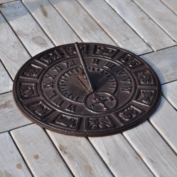 Round Cast Iron Sundial_Weather Range